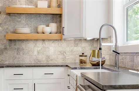 182sqm ground floor spacious living, dining & kitchen guest room with own t&b storage area maids quarter with separate toilet 2/3 car garge big space for landscape gardens 2nd floor bedroom 1 & 2 with common t&b masters bedroom with own t&b and a. Pin by Christy on Kitchen Ideas | Kitchen tiles design ...
