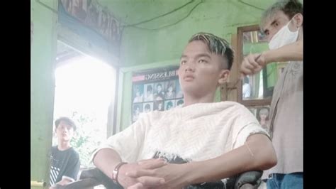 Fungsi utama dari alat ini adalah untuk mempercepat sebab ada beberapa spekualsi kalau hair dryer tidak bagus karena bisa merusak rambut. Warna Highlight yang bagus _ hair stye - YouTube