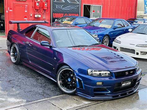 nissan skyline bnr34 gt r v spec for sale 3651 garage defend