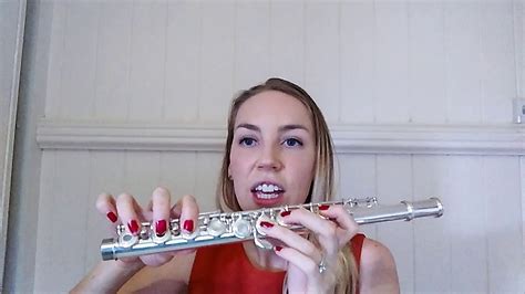 Open Hole Flute Vs Closed Hole Flute Which Is Best For Beginners