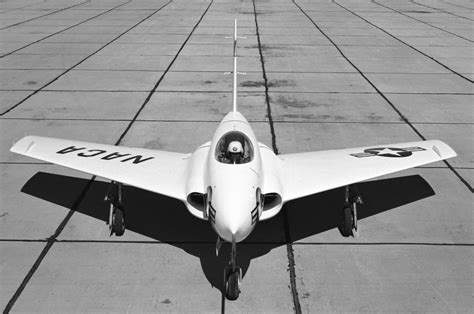 See how to complete the game. Northrop X-4 Bantam | AirWingMedia.com