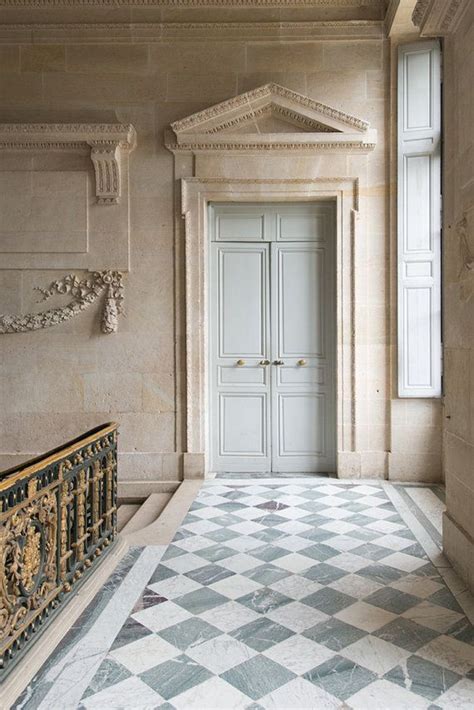 Sie waren bereits in hotel le petit paris?teilen sie ihre erfahrung! Paris Photography - Versailles, Door at Le Petit Trianon ...