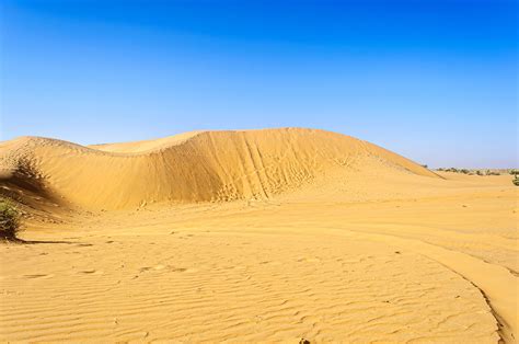 Scorching Desert - Sand dunes, SAM dunes, Desert National Park of Thar Desert of… | Desert ...