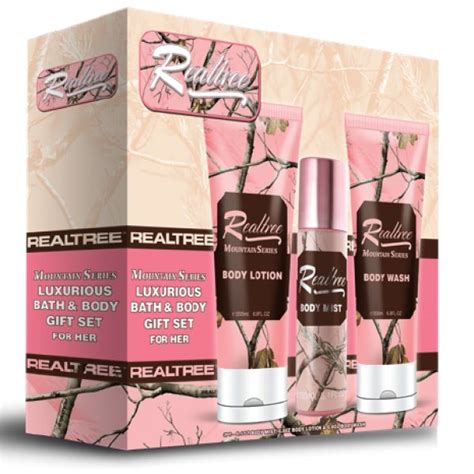 Realtree Mountain Series For Her Bath Body Piece Gift Set Shop Her Bath And Body Gift