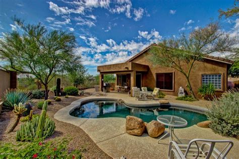 Arizona Homes By Angela Enjoy Your Oasis Backyard With Pool And Amazing Sc Backyard Pool