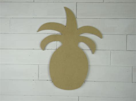 Wooden 5 Leaf Pineapple Cutout - Craft Dealz