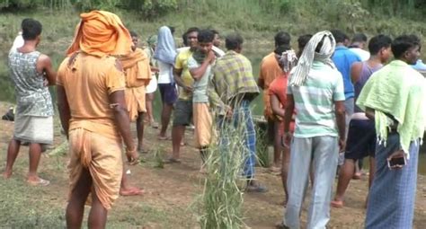 Latest news from around the globe, including the nuclear arms race, migration, north korea, brexit and more. 10-Year-Old Indian Boy Taking Bath In A Reservoir Killed By Crocodile