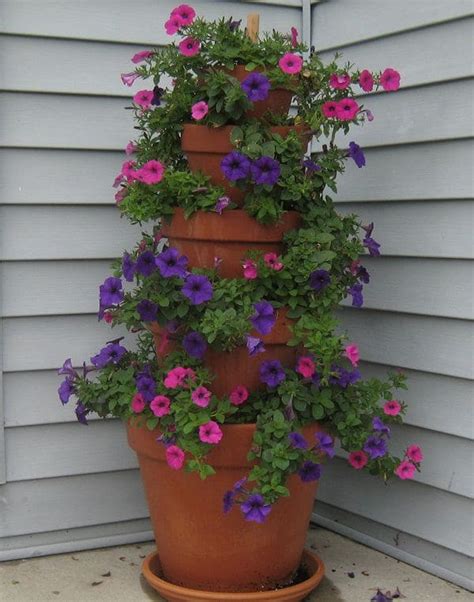 18 Diy Stacked Pot Ideas For Gardeners Balcony Garden Web