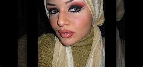 How To Apply A Middle Eastern Makeup Look Makeup Wonderhowto