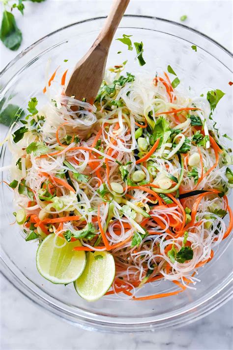 Fresh And Easy Vietnamese Noodle Salad Vermicelli Recipes Healthy Recipes