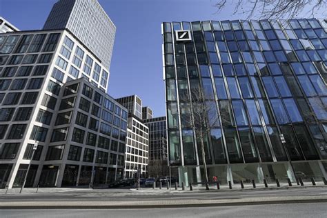 Deutsche Banks Dws Group Slumps As Lower Fees Weigh On Earnings