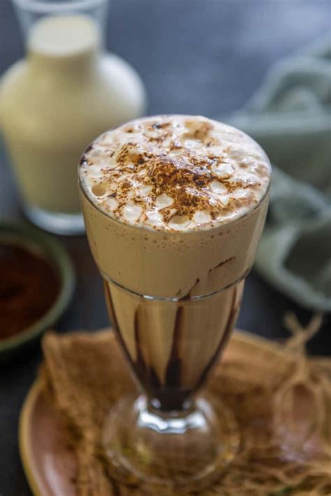 Easy Cafe Style Cold Coffee Recipe Video Whiskaffair