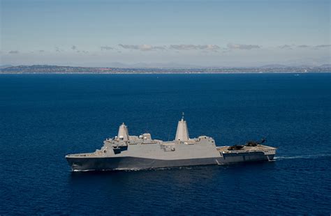 Amphibious Transport Dock Lpd United States Navy Displayy Factfiles