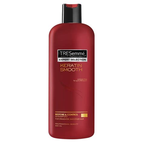 Tresemme keratin smooth shampoo gently cleanses to leave hair clean, shiny and manageable. Tresemmé Keratin Smooth Restoring Shampoo 500 ml - 29.95 kr