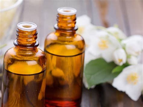 Apply a few drops of jasmine essential oil with coconut oil to your scalp to get soft and smooth skin. The Best Jasmine Tea Guide: Health Benefits, How to Brew ...