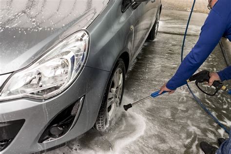 5 tips for washing your car in winter