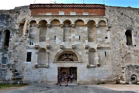 Golden Gate Of Diocletians Palace In Split Croatia Encircle Photos