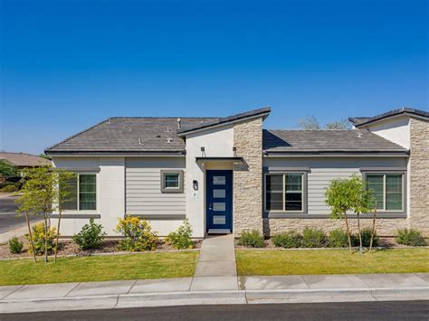 VILLAGE GREENS OF QUEEN CREEK - Rincon Partners