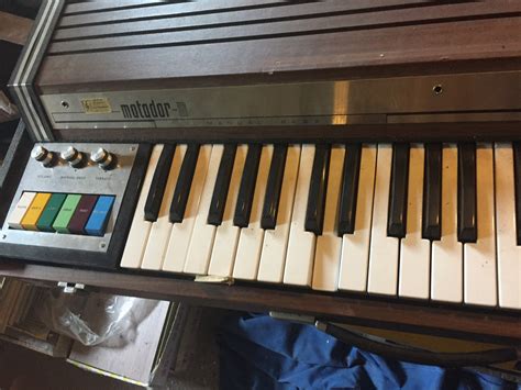 It exports above 87% of its production into 80 countries worldwide. MATADOR - Farfisa MATADOR - Audiofanzine