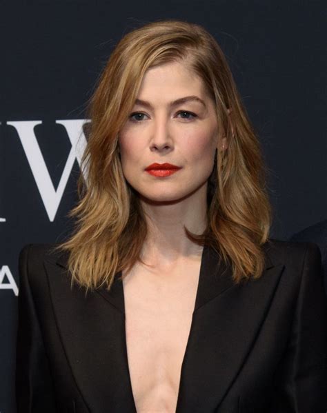 Rosamund Pike Age Height Net Worth Husband Movies Kids Parents