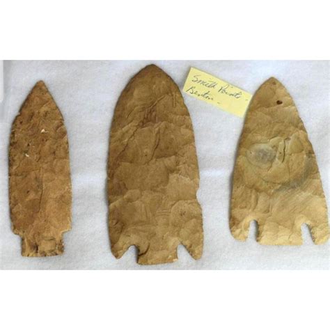 Group Of Large Colorado Native American Indian Arrowheads Smith Points