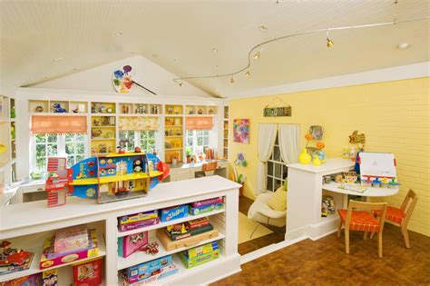 That way anytime you will know where is stored all your stuff and you will save time. Amazing Kids Craft Room - House Tour