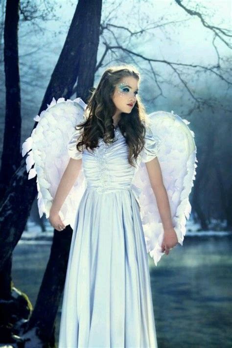 Pin By Janette Renes On Angels Angel Wings Costume Snow Angels Angel Pictures