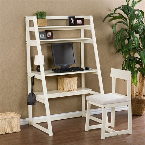 Leaning Ladder Shelf Plans A Leaning Ladder Bookcase Can Easily Be