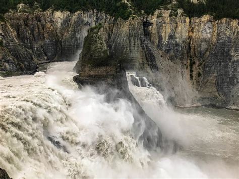 Nahanni Wild Virginia Falls The Most Beautiful Waterfall In The World