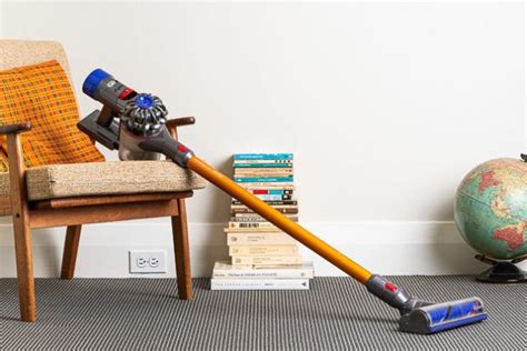 The Best Cordless Stick Vacuum For 2019 Reviews By Wirecutter A New
