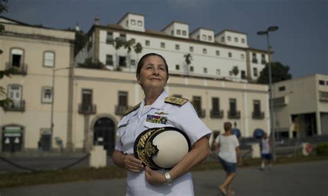Em Ascensão Nas Forças Armadas Mulheres Ainda São Poucas Na Alta Cúpula Militar Época