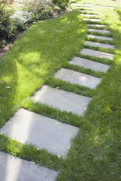 How To Set Flagstone In Grass Garden Pavers Walkway Landscaping