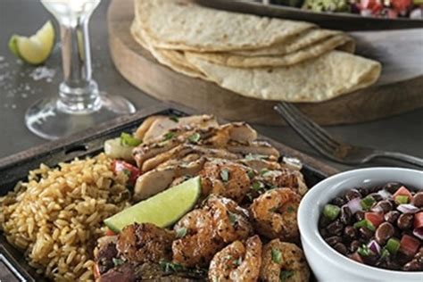 If you find yourself in portland, oregon while traveling or searching bar and grill near me, count your lucky stars. Chili's Grill & Bar - Local Restaurants Near Me | Chili's