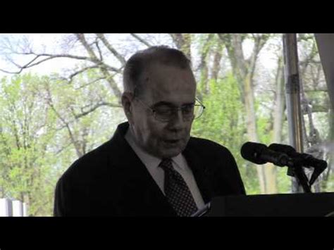 Murphy brown bob dole (1993). Bob Dole Honored with Plaque at World War II Memorial ...