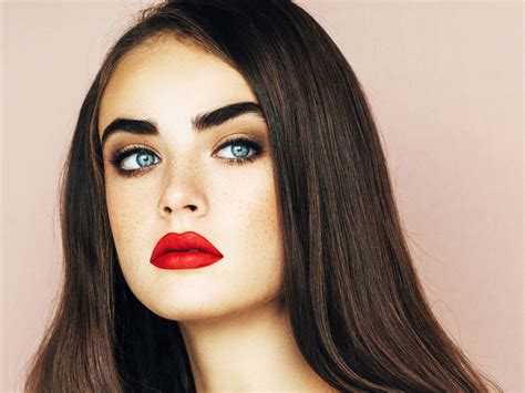 3 Bold New Ways To Wear A Red Lip Red Lips Makeup Look Red Lip