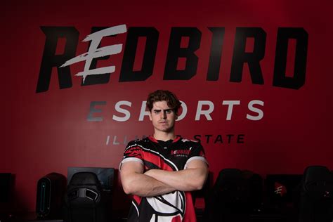 Overwatch Pro Brings His Talents To Redbird Esports News Illinois State