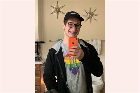 Queer Teens Now How This 16 Year Old Navigated Coming Out To