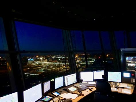 Immersion In The Control Tower Of Orly Airport Escale De Nuit