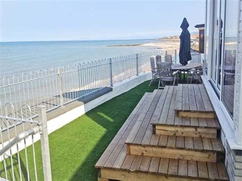 Our wales cottages set you in an incredibly beautiful part of the world. Treasure Cottage | Llandudno | Penrhyn Bay/bae-penrhyn ...