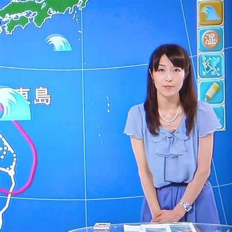 ≪nhkテレビのお天気お姉さん気象予報士・淵岡友美さんの服装≫ タックの庭仕事 －黄昏人生残日録－