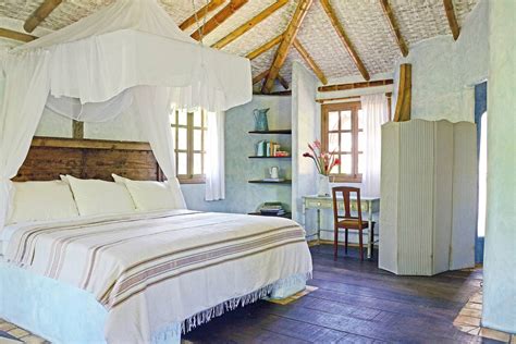 Situated in galena, this romantic hotel is 1 mi (1.6 km) from horseshoe mound and within 3 mi (5 km) of washburne house historic site and grant home. 137 astoundingly beautiful and romantic hotel rooms ...
