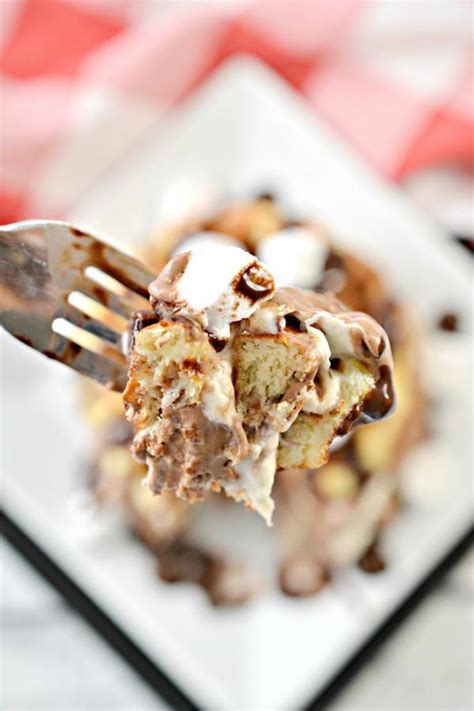 Keto meringue topping on cheesecake layer is fluffy and delicious. BEST Keto Chaffles! Low Carb Smores Chaffle Idea ...