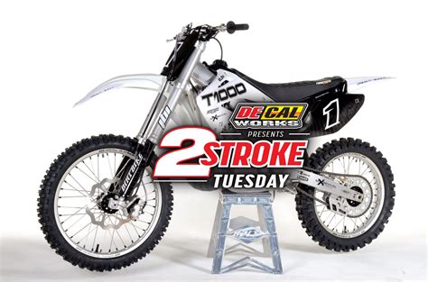T1000 Honda Cr250r Project By Mxrevival Two Stroke Tuesday Dirt