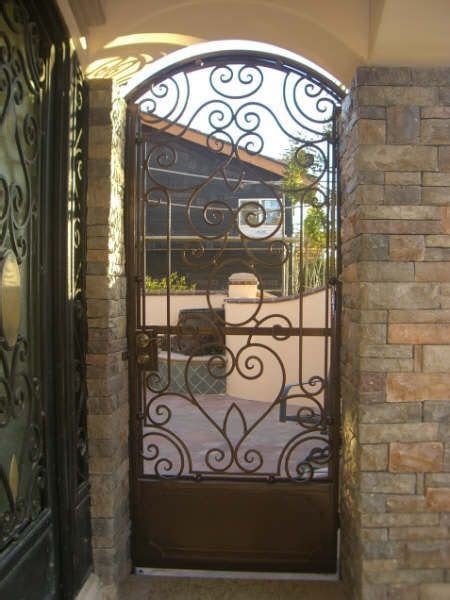 Iron gate design making with welding roods iron gates designs gallary new models for house. iron gates paint colors - Google Search | Iron gates ...