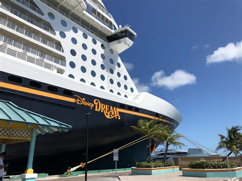 Cdc Clears Disney Wonder And Disney Dream Crew To Use Commercial