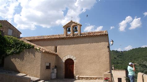 Previously it was known by its german name heilig kreuz. Photo à Sainte-Croix-du-Verdon (04500) : Eglise Sainte ...