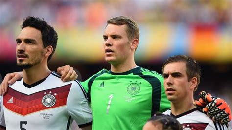 This blog is mainly about mats hummels. Manuel Neuer: 5 Fast Facts You Need to Know | Manuel neuer ...