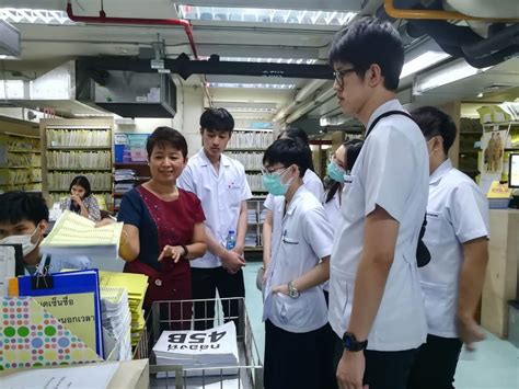 เมื่อวันที่ 28 มกราคม 2563 ณ หอประชุมใหญ่ ศูนย์วัฒนธรรม. งานเวชระเบียน ต้อนรับนักศึกษาดูงานจากคณะทันตแพทยศาสตร์ ...