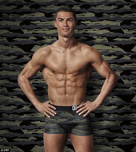 The official cr7 fragrances store. Photos: Cristiano Ronaldo Shows Off Impressive Abs And ...