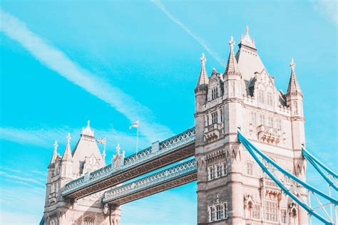 Download London Tower Bridge Blue Sky Wallpaper